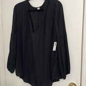 Old Navy Women’s NWT XXL Long Sleeve Black Blouse